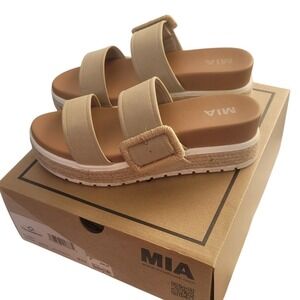 MIA Kenzy Sand Suede Staps Size 8M Women's Sandals
